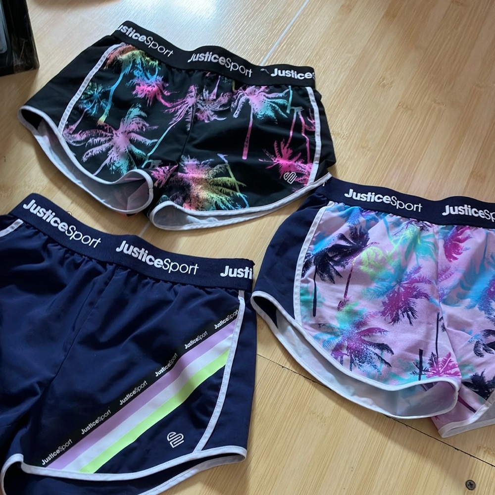 Justice shorts size S/7-8 pack of 3